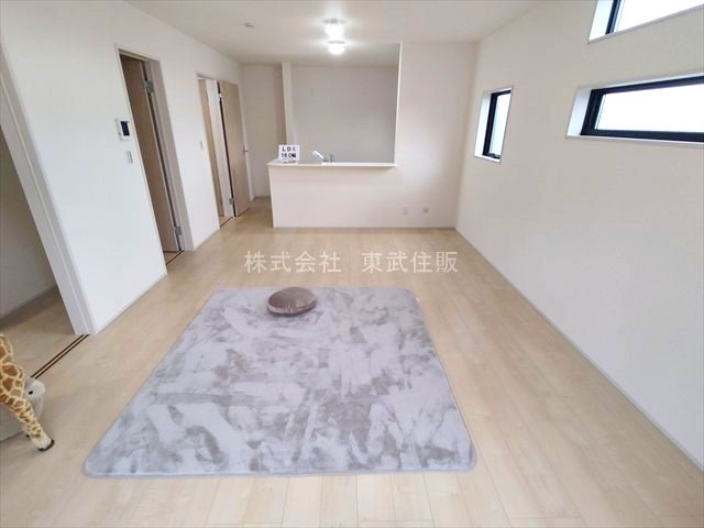【居間・リビング】の画像