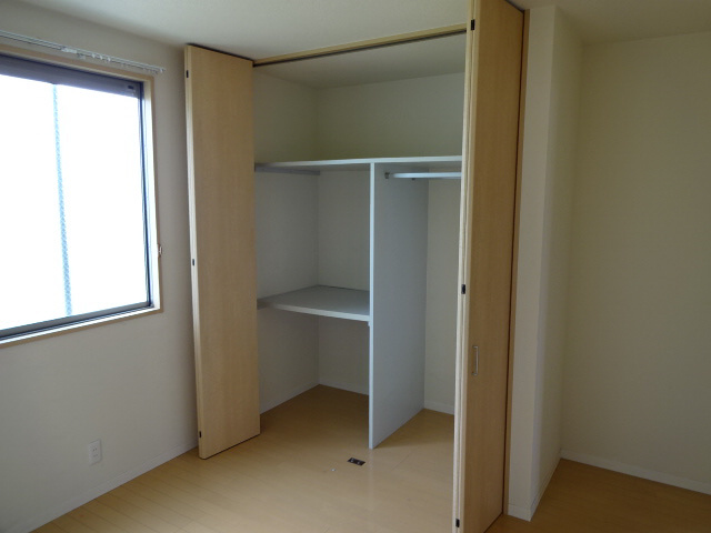 シャーメゾン高町の収納