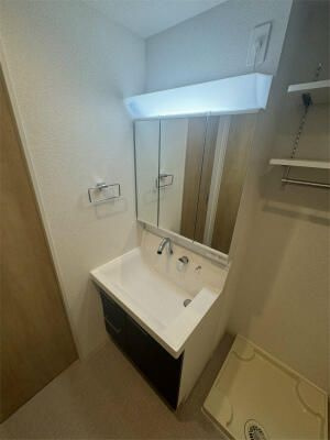 石見ビルの洗面所