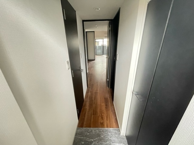 Ｓ－ＲＥＳＩＤＥＮＣＥ天満町ｂａｒｋの玄関