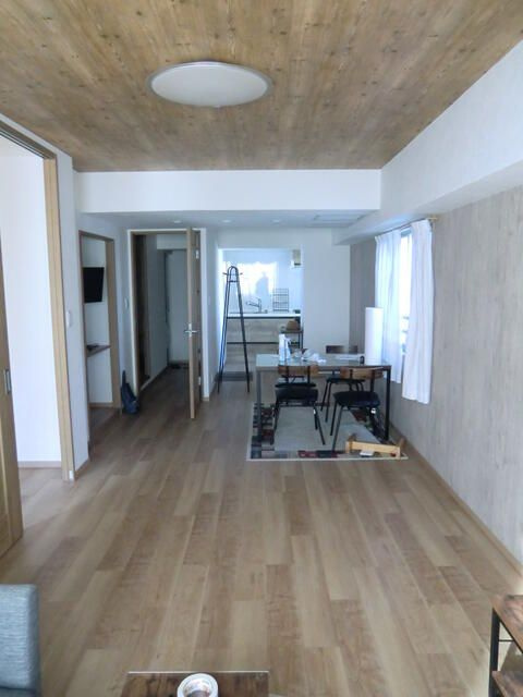 パークステージ王子駅前の居間・リビング