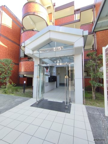 エスポワール緑地　仲介手数料無料のエントランス