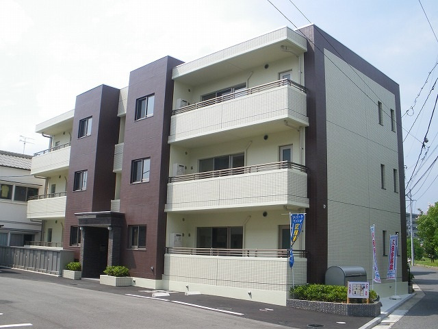 キャピタル岡本Ⅱの外観