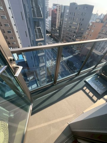 【バルコニー】