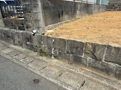 【外観】 | 正山町売地 | 開放感あふれる高台の立地。心地よい風が通り抜けます。