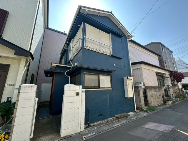 川口芝富士貸家