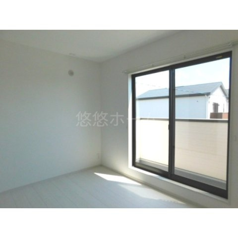 朝倉郡筑前町中牟田のアパートの洋室