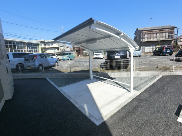 【駐車場】