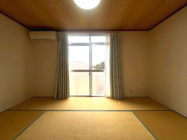 めぞんかもめの居間・リビング