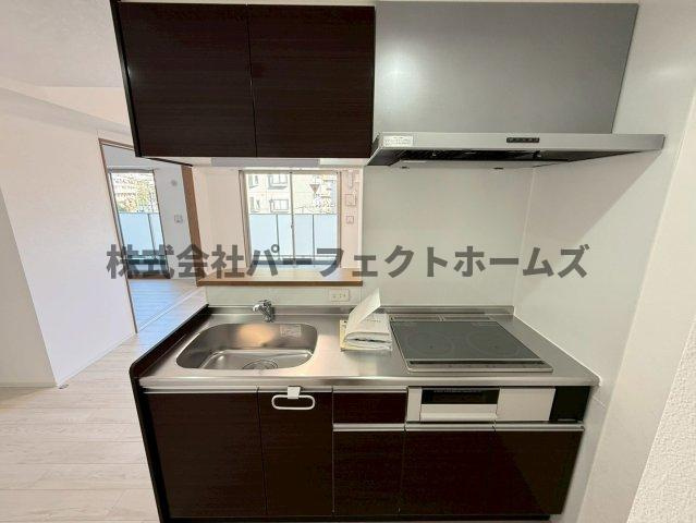 ボンヌ・サンテ枚方公園駅前のキッチン|コンパクトなキッチンで掃除もラクラク