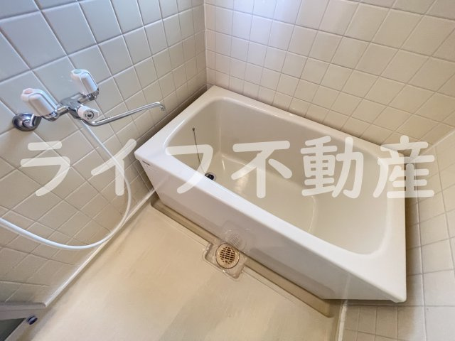 ガーデンハウスの浴室|お風呂で日々の疲れを落としましょう
