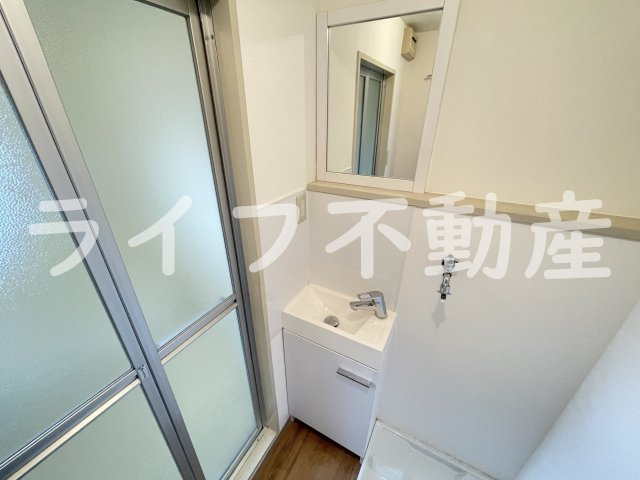 ガーデンハウスの独立洗面台|独立洗面化粧台が付いています