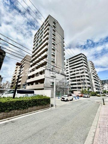 パークレジデンス江坂の外観