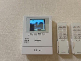 【内装】 | メイプル | カメラ付インターホン