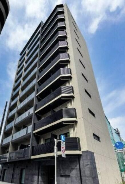 フュージョナル千住緑町の外観