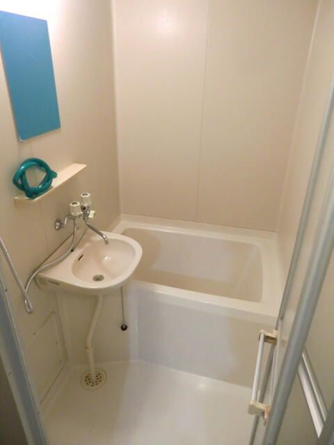 カーサ　デラ　ドルチェ　ビータの浴室