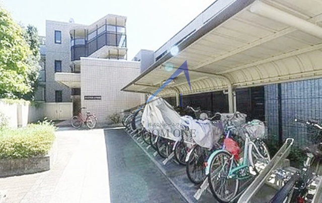 メトロステージ小日向のその他共用部分|駐輪場です。