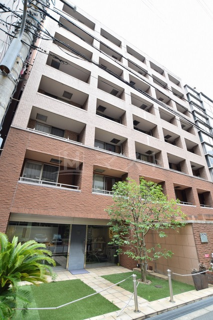 大阪市北区曾根崎新地２丁目の賃貸マンション