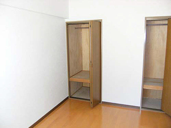 メゾンドカスカード六甲の収納