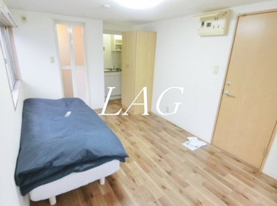 【居間・リビング】 | クレドハウス新宿 | 洋室のお部屋です。