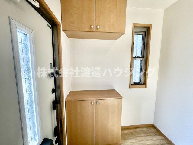 大塚様戸建貸家Ⅱの玄関