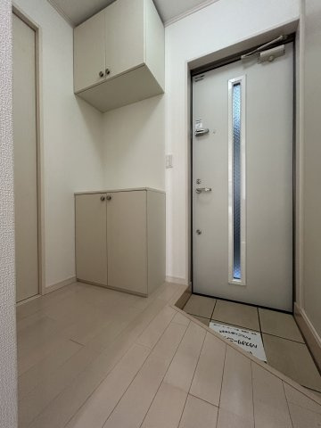 エストＡＫ Ⅲの玄関