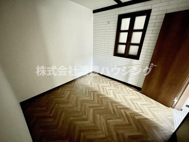 猪名寺1丁目貸家の寝室