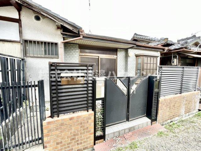 猪名寺1丁目貸家の外観