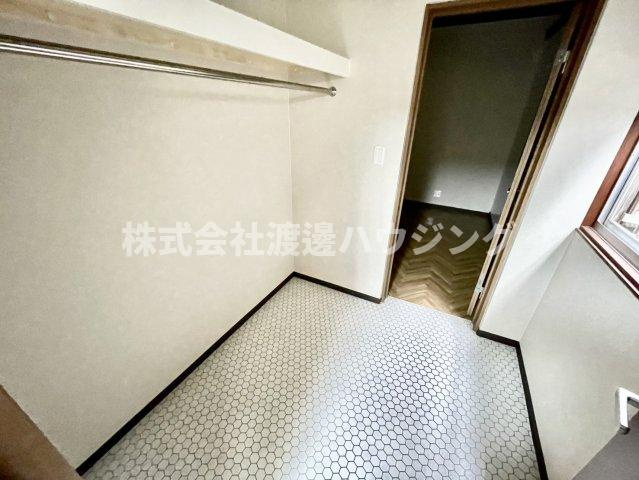 猪名寺1丁目貸家の収納