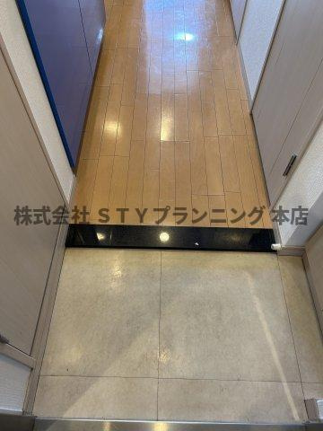 仲介手数料０円！リヴシティ今池の玄関
