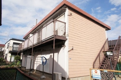 東山ハイツの外観