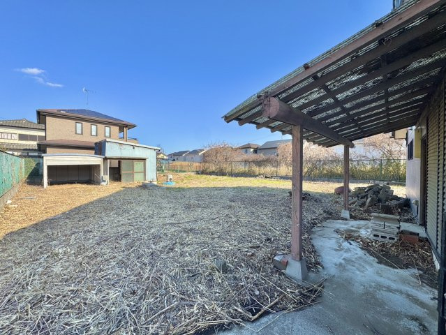 古河市茶屋新田中古戸建の庭
