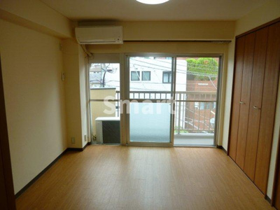 【居間・リビング】 | フラットE