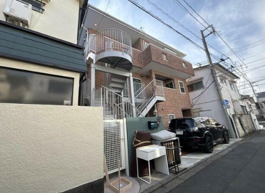 ルナアイワンの外観