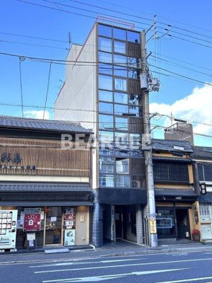【外観】 | アパルトマン御所西 | 外観も気になるポイント