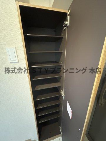 仲介手数料０円！グランダール吹上の収納