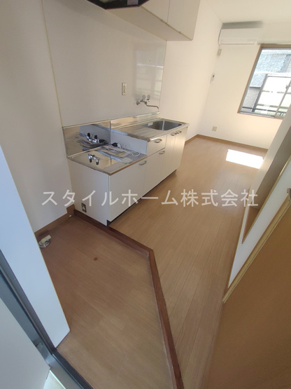 【玄関】 | ラ・フローレンス岩屋 | イメージ写真です。