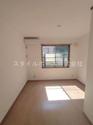 【居間・リビング】 | ラ・フローレンス岩屋 | イメージ写真です。