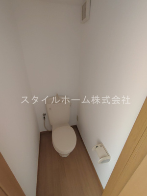 【トイレ】 | ラ・フローレンス岩屋 | イメージ写真です。