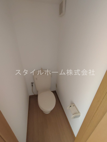 【トイレ】 | ラ・フローレンス岩屋 | イメージ写真です。