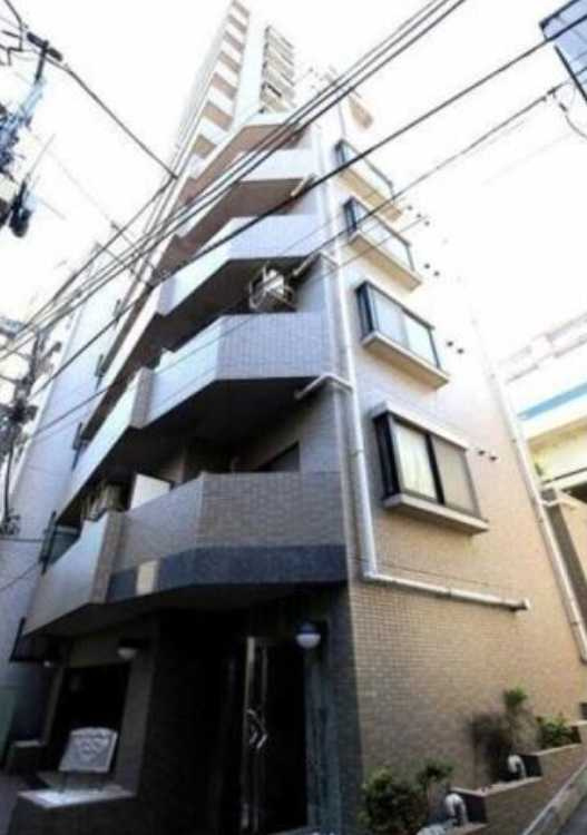 パークウェル三軒茶屋　分譲賃貸　南東角部屋　オートロックの外観