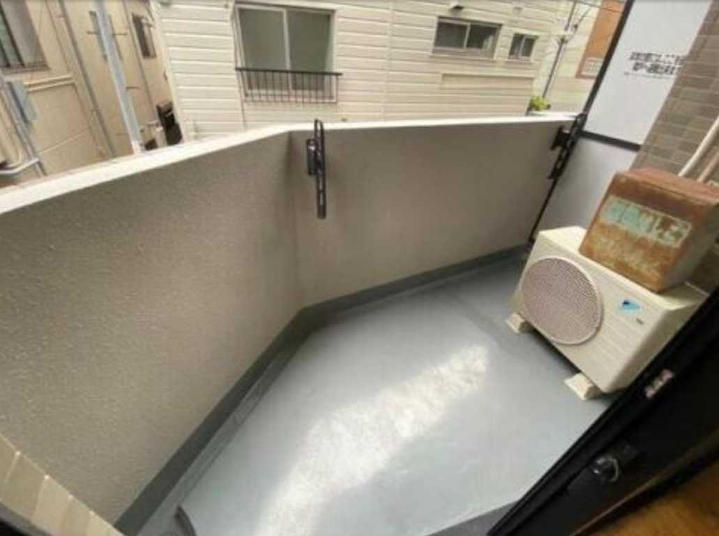 パークウェル三軒茶屋　分譲賃貸　南東角部屋　オートロックのバルコニー