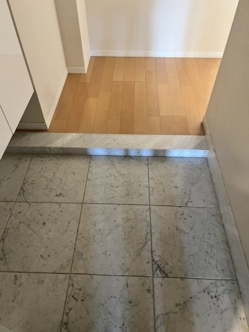 グローリオタワー巣鴨の玄関