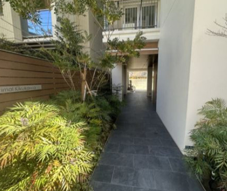 プライマル菊川のエントランス