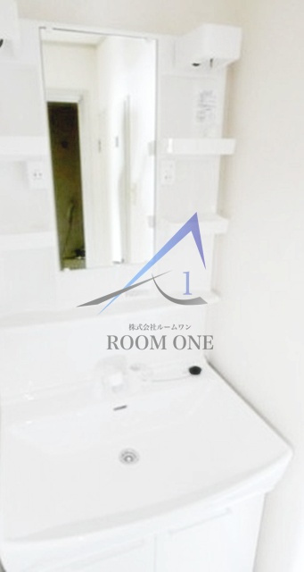 ミキハウスの洗面所|洗面台です。