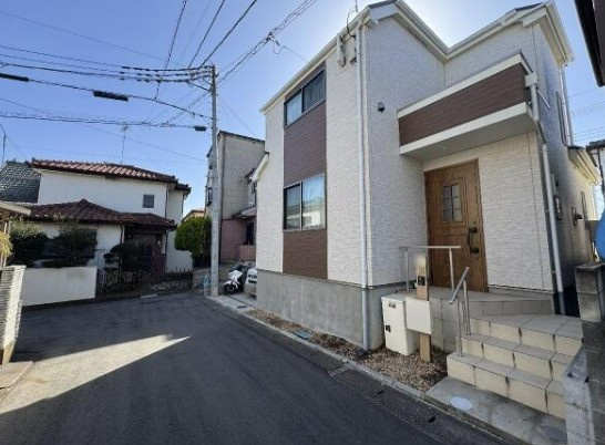 【築浅】鶴ヶ島市五味ヶ谷中古住宅の外観|鶴ヶ島駅徒歩16分です
都市ガス・本下水エリア