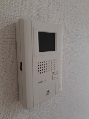 【セキュリティ】 | ソレアード | モニター付きインターホンです