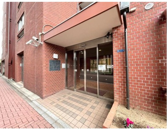 ★仲介手数料無料★日興パレス大森（耐震補強工事実施済み）のエントランス