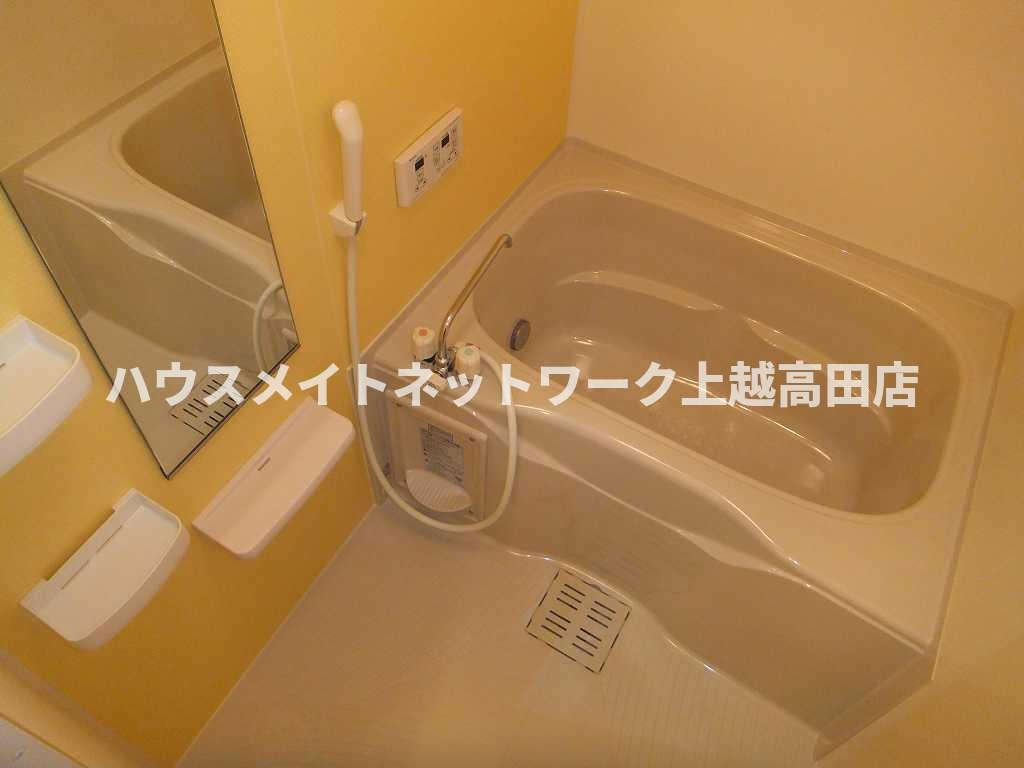 グラン・ジュールの浴室|追焚機能付
