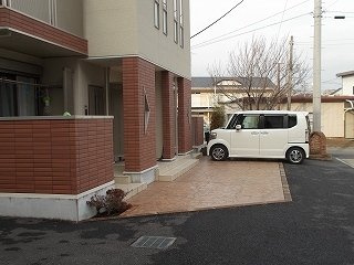【エントランス】 | ピュア・グリーンⅠ | エントランスです